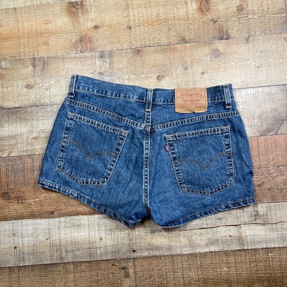 Levi's Denim Shorts size 13 (Juniors) - Picture 4 of 5